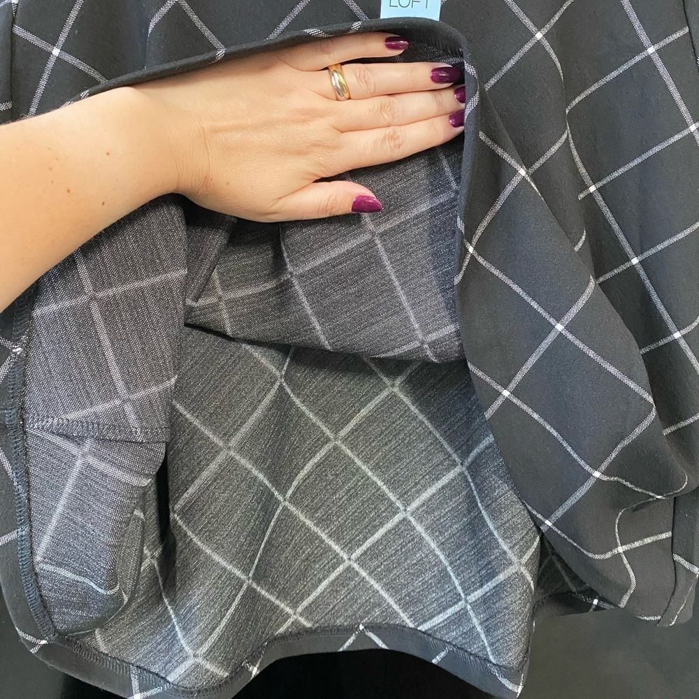 NWT LOFT Soft Knit Windowpane Plaid Flippy Skirt, Size SP - Picture 6 of 6